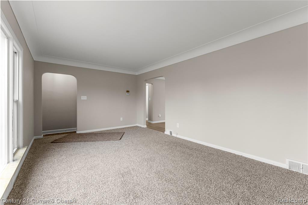 1046 6th Street, Wyandotte, MI 48192 — Photo 9