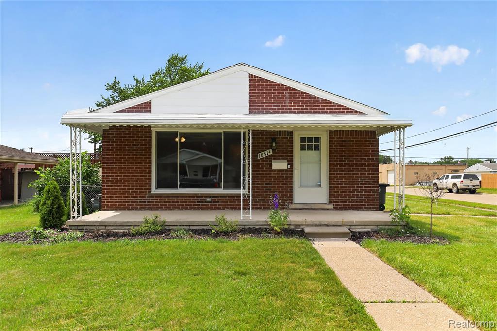 18514 Ray Street, Riverview, MI 48193