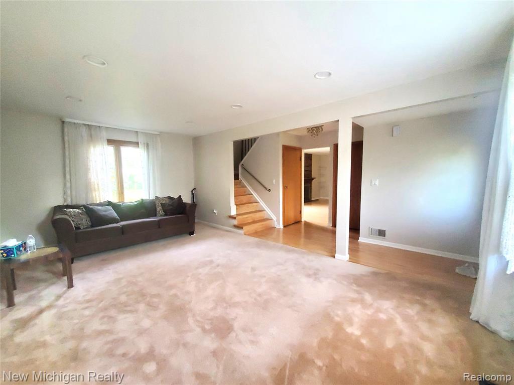 40225 Oak Tree, Novi, MI — Photo 3