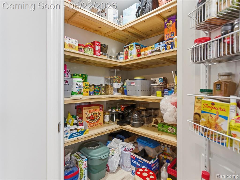 3145 Dahlia Drive, Burton, MI 48519 — Photo 23