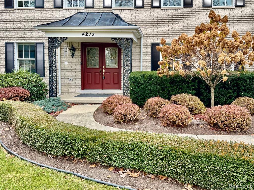 4213 Wentworth Drive, Troy, MI 48098 — Photo 2