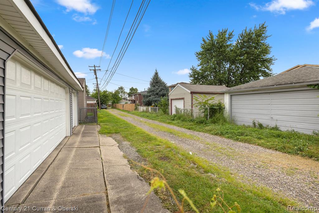 7240 WILLIAMSON Street, Dearborn, MI 48126 — Photo 42