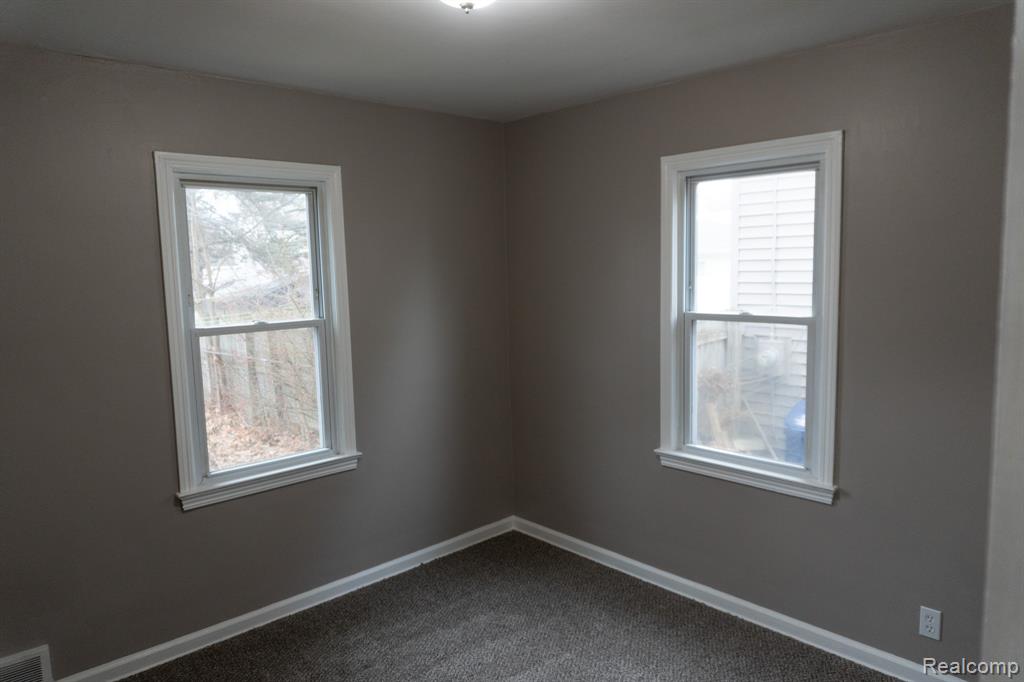 737 Campbell Street, Flint, MI 48507 — Photo 19