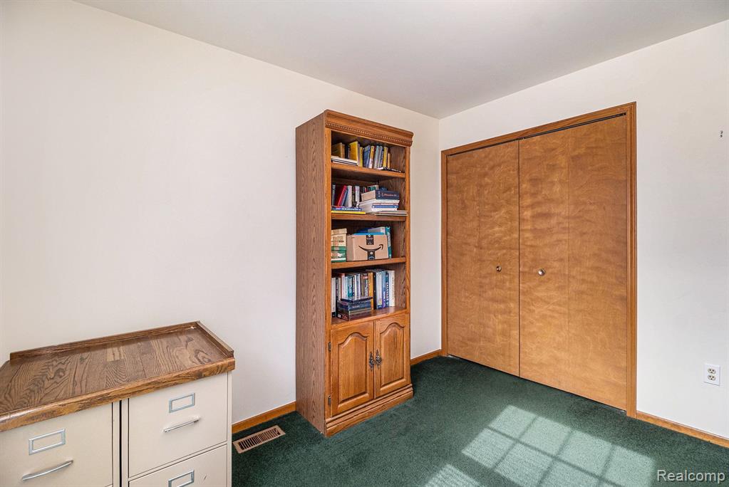 49593 LAUREL HEIGHTS Court, 87, Shelby Twp, MI 48315 — Photo 17