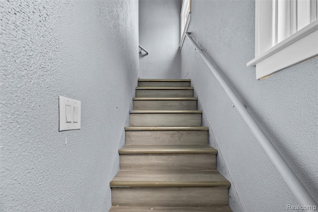 6406 Payne Avenue, Dearborn, MI 48126 — Photo 18