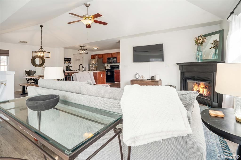 3148 Kneeland Circle, Howell, MI 48843 — Photo 8