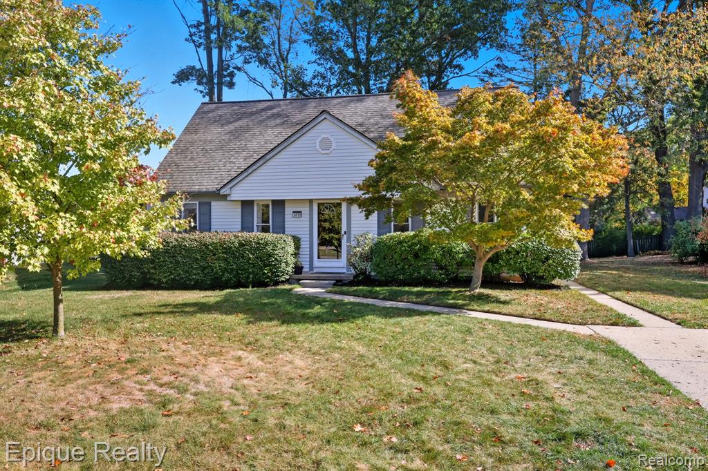 3411 Ashley Drive, Orion, MI — Photo 3