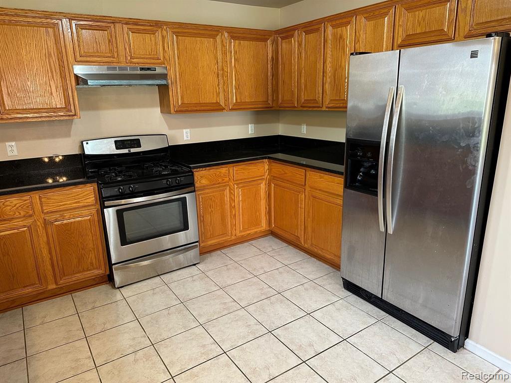 16385 SASSAFRAS Lane, Macomb, MI 48044 — Photo 4