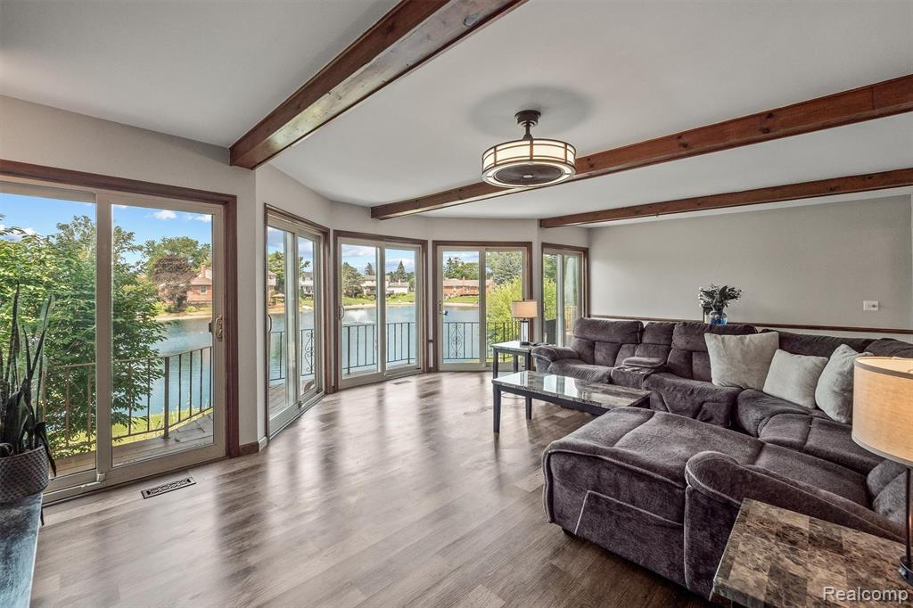 4041 TWIN LAKES Court, Shelby Twp, MI 48316 — Photo 17