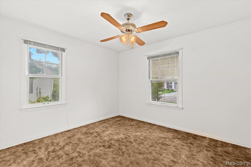 4069 GRIFFITH Avenue, Berkley, MI 48072 — Photo 13