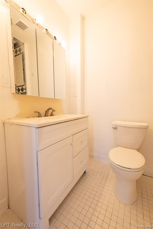 6015 Mayburn Street W, Dearborn Heights, MI 48127 — Photo 3