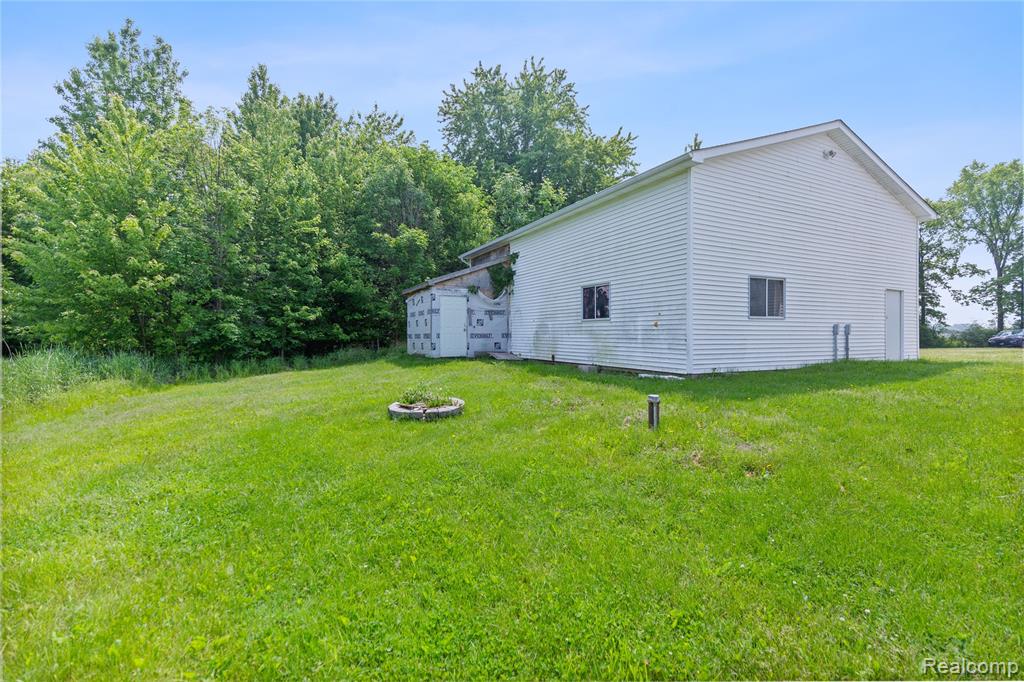 12172 Rynn Road, Emmett, MI 48022 — Photo 29