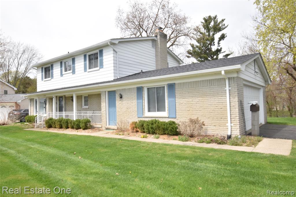 3275 Golfhill Drive, Waterford, MI 48329 — Photo 2