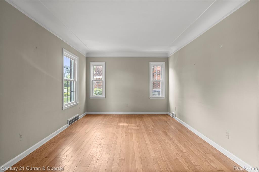 917 N MELBORN Street, Dearborn, MI 48128 — Photo 3