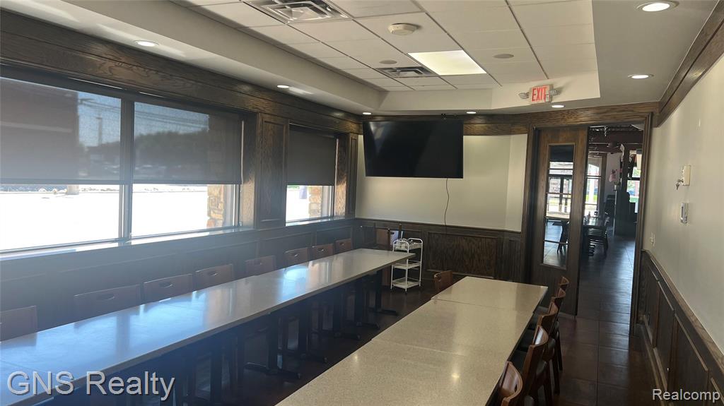 3364 Rochester Rd, Troy, MI 48083 — Photo 9