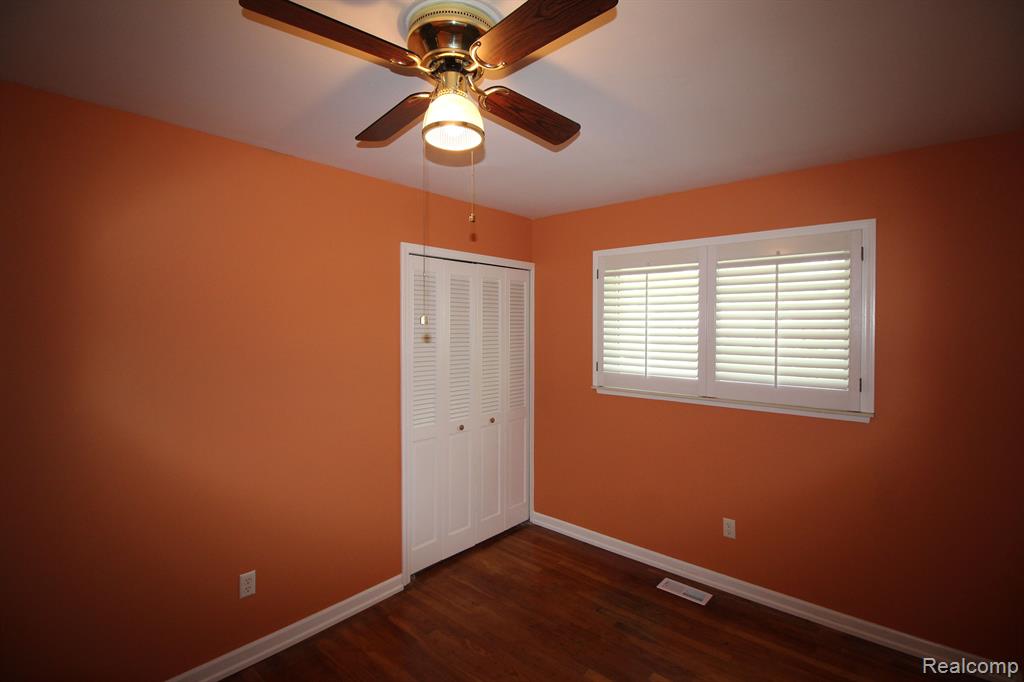 40803 FIRWOOD Street, Plymouth, MI 48170 — Photo 21