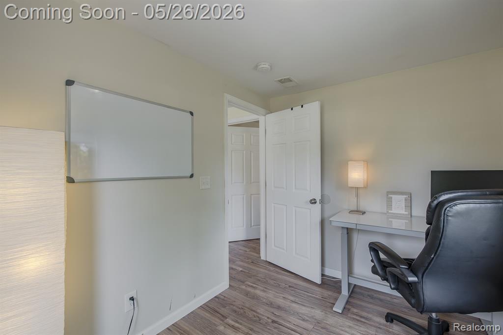 6281 Waldon Road, Clarkston, MI — Photo 17
