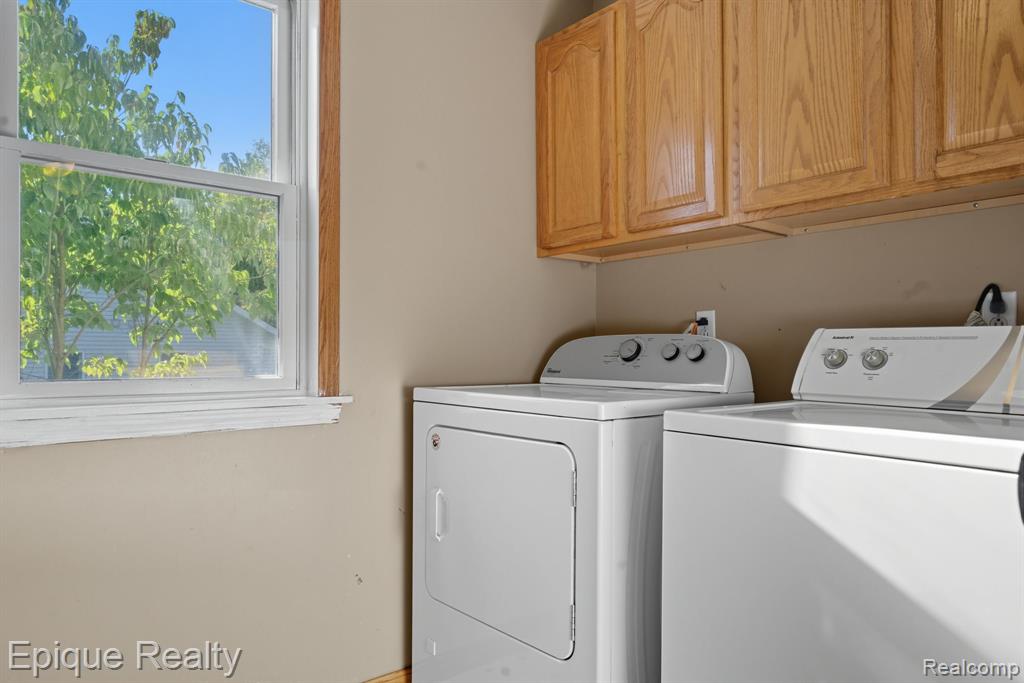 644 Hillside Drive, Corunna, MI 48817 — Photo 14