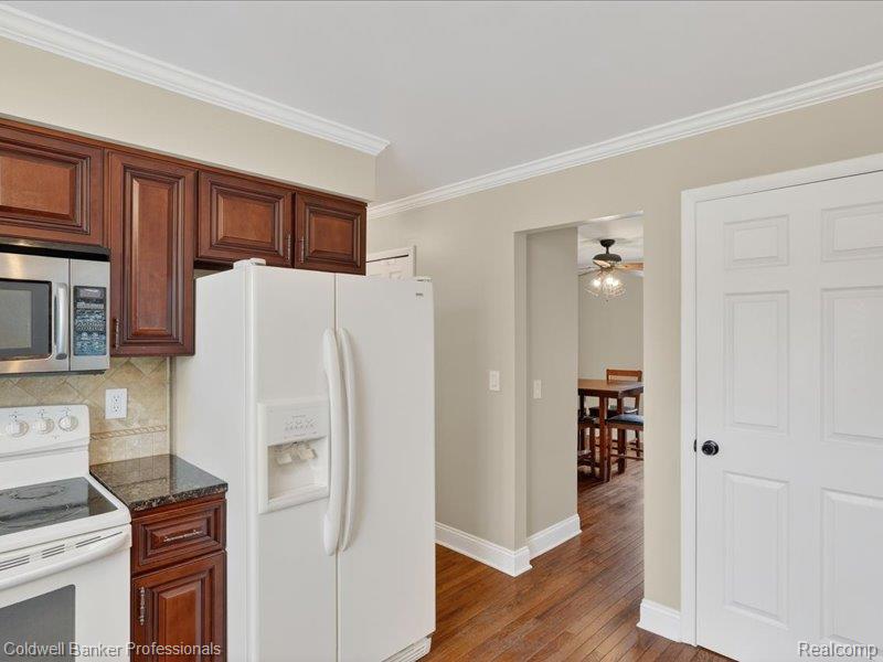 6091 Rocking Chair Road, Grand Blanc, MI 48439 — Photo 16