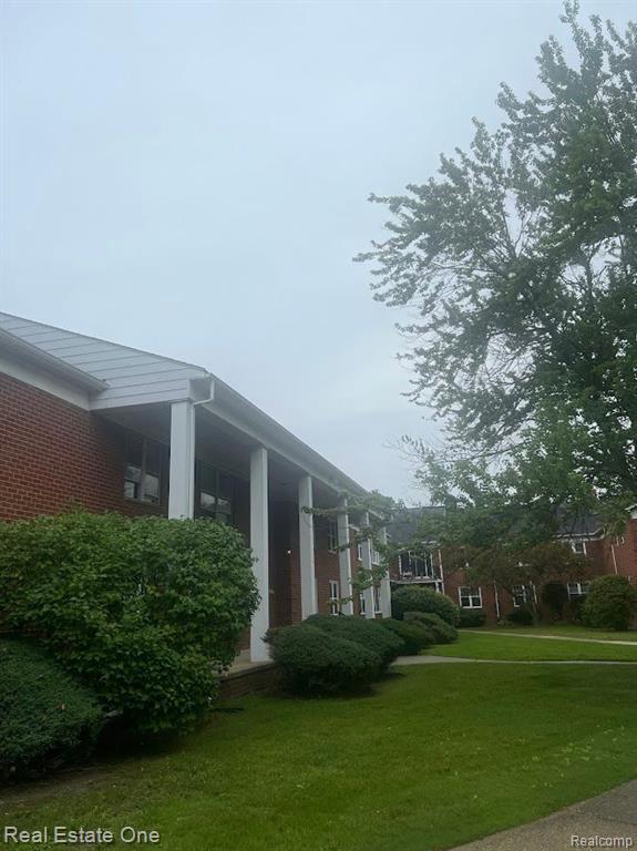 27690 E ECHO, 227, Farmington Hills, MI 48334 — Photo 4