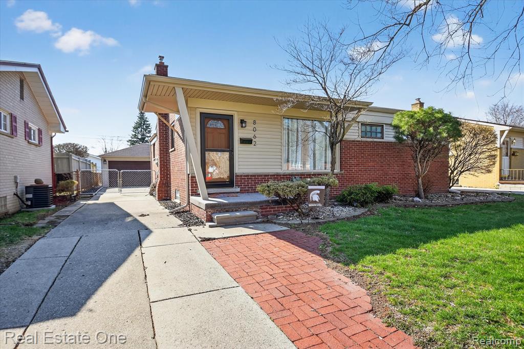 8062 Campbell Street, Taylor, MI 48180 — Photo 2