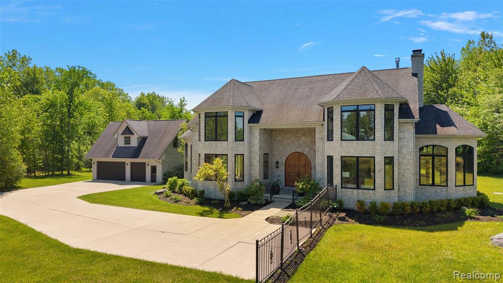 62502 Wayfaring Road, Ray, MI — Photo 3