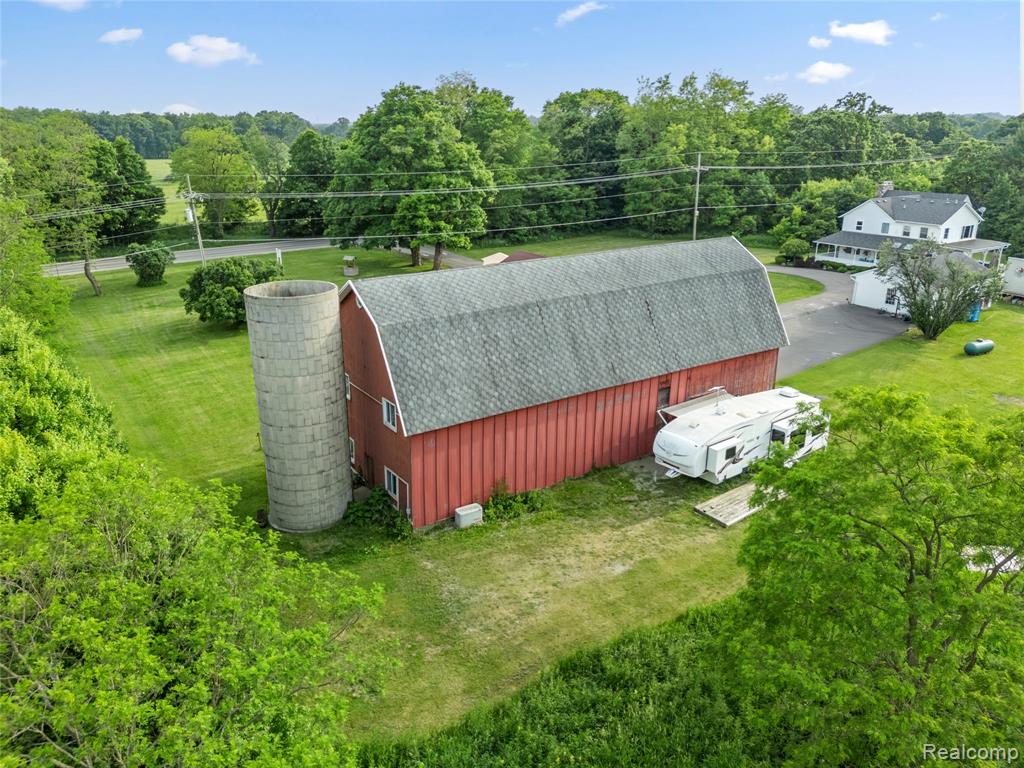 7739 Clyde Road, Fenton, MI 48430 — Photo 80