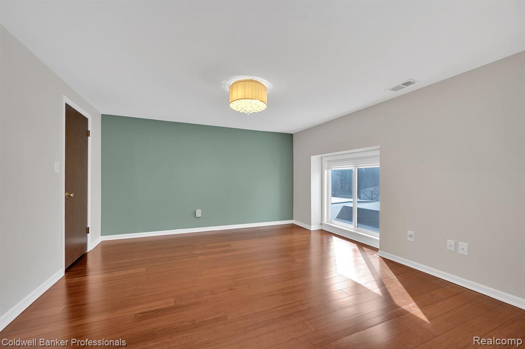 666 OXFORD OAKS Lane, 16-D, Oxford, MI 48371 — Photo 15