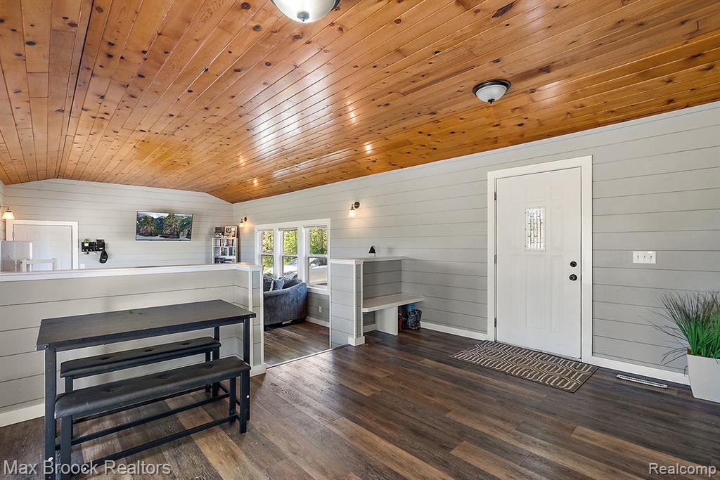 8580 Silver Creek Road, Whitehall, MI 49461 — Photo 14