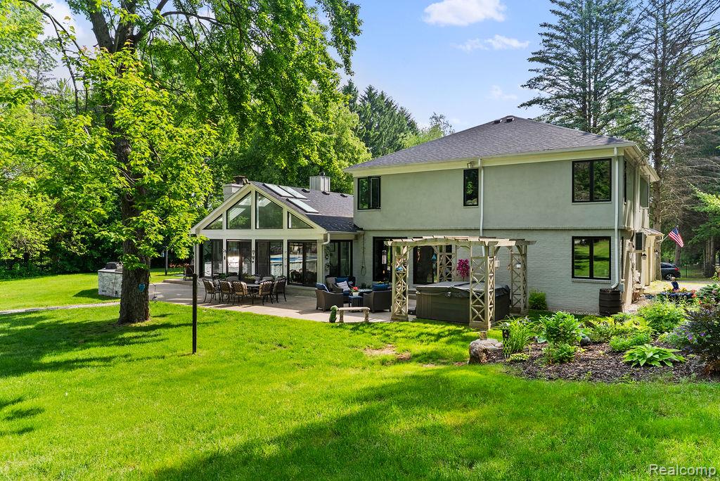 9855 ORTONVILLE Road, Clarkston, MI 48348 — Photo 56