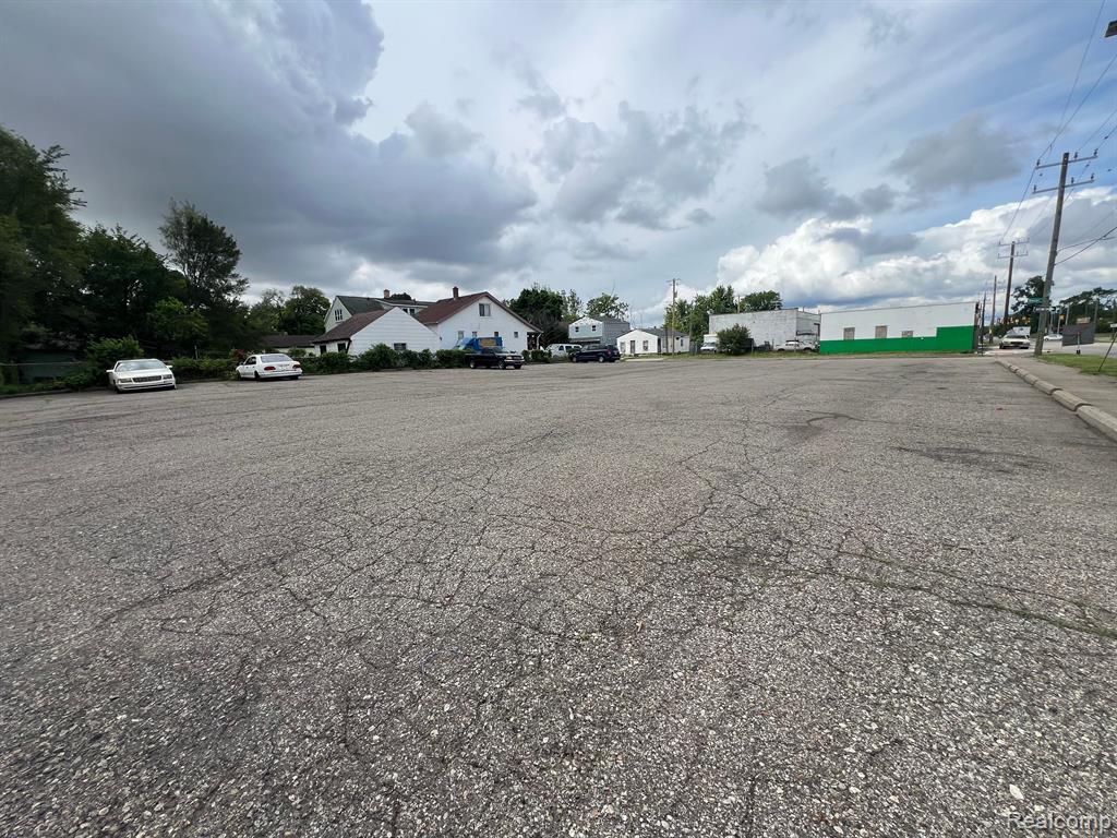 6100 - 6138 E NEVADA Street E, Detroit, MI 48234 — Photo 12