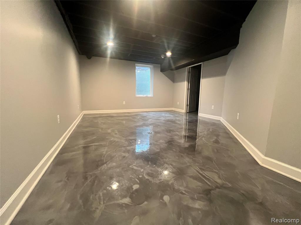 1587 Brentwood Drive, Troy, MI 48098 — Photo 16