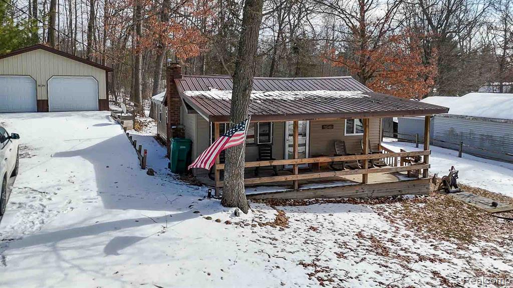 4712 Poplar Drive, Harrison, MI 48625 — Photo 7