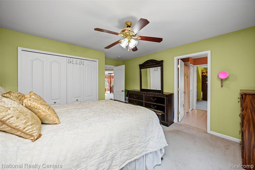 51577 Merry Lane, Utica, MI 48316 — Photo 54