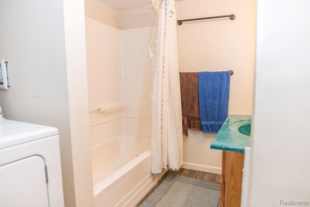 923 Stone Street, Port Huron, MI 48060 — Photo 12