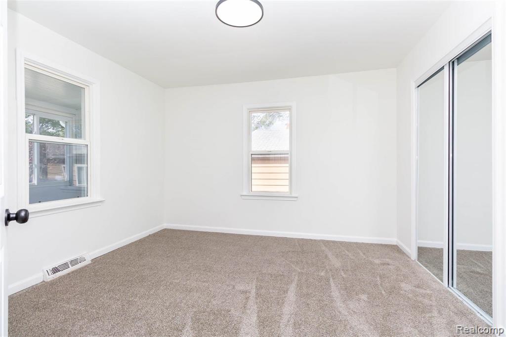 8713 Hupp Avenue, Warren, MI 48089 — Photo 14