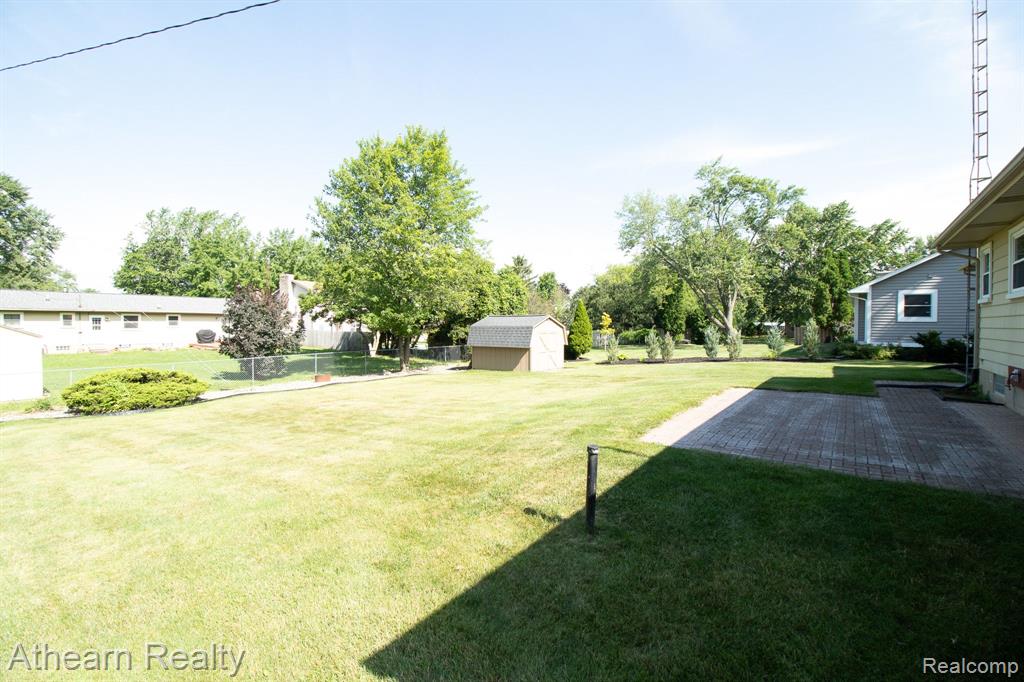 5309 COPLEY SQUARE Road, Grand Blanc, MI 48439 — Photo 5