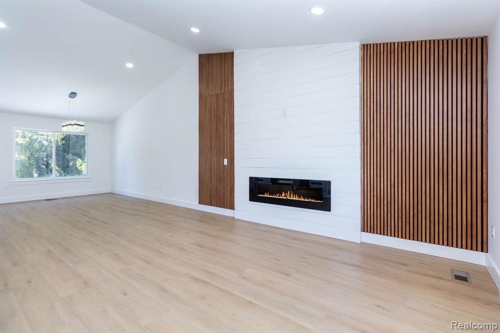 4908 Carrington Drive, Rochester, MI 48306 — Photo 5