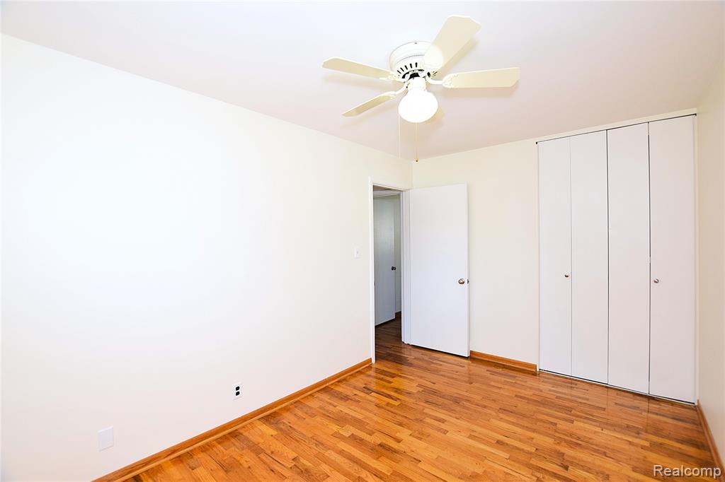 5326 Durwood Drive, Swartz Creek, MI 48473 — Photo 10