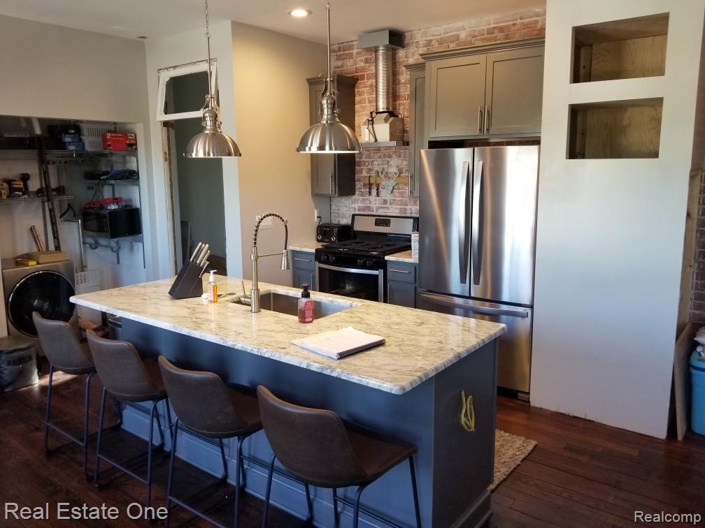 422 Mill Street, Ortonville, MI — Photo 4