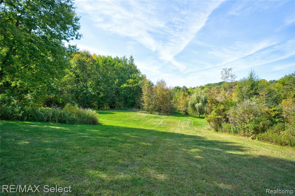 6056 Atlas Road, Grand Blanc, MI 48439 — Photo 78
