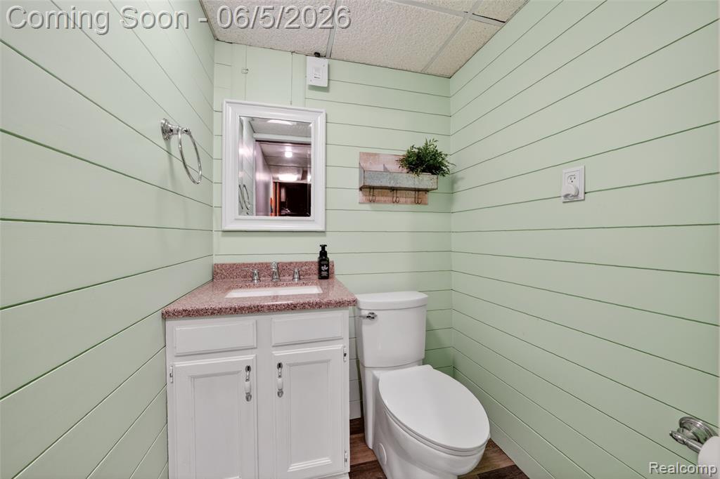 7841 Rampart Trail, Waterford, MI 48327 — Photo 23