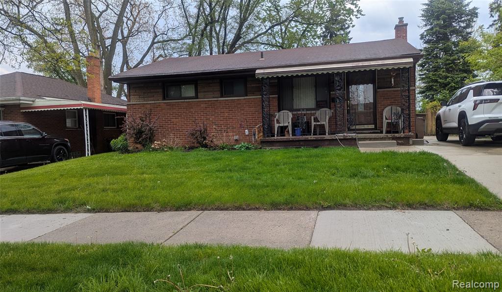 366 Linda Vista Drive, Pontiac, MI 48342 — Photo 2