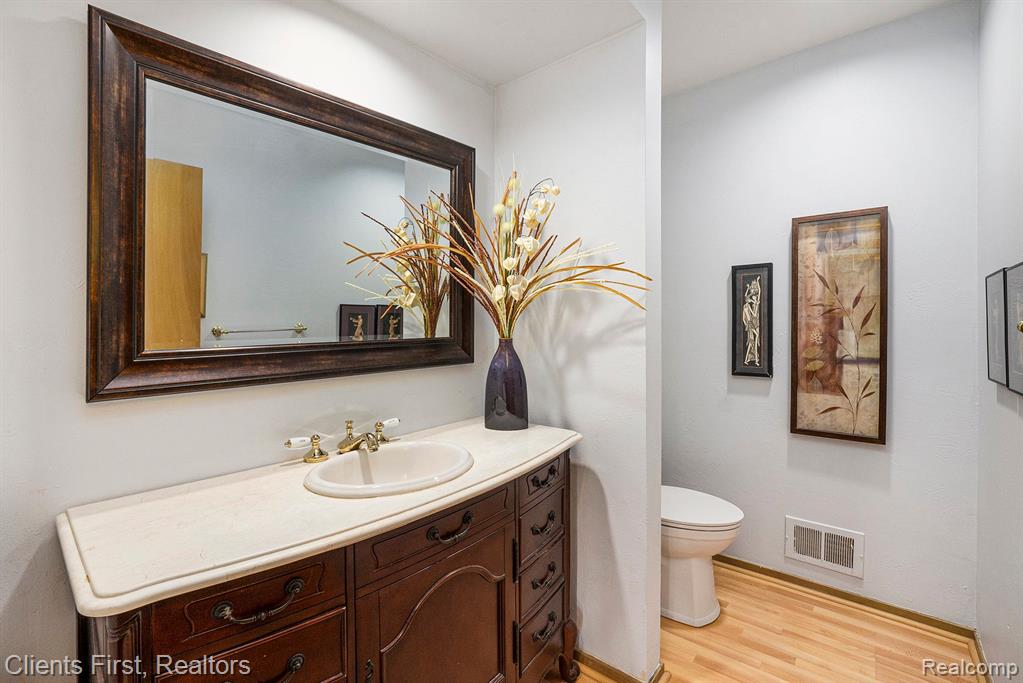 6212 TIMBERWOOD N, West Bloomfield, MI — Photo 22