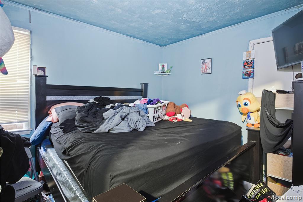 10058 Greensboro Street, Detroit, MI 48224 — Photo 10