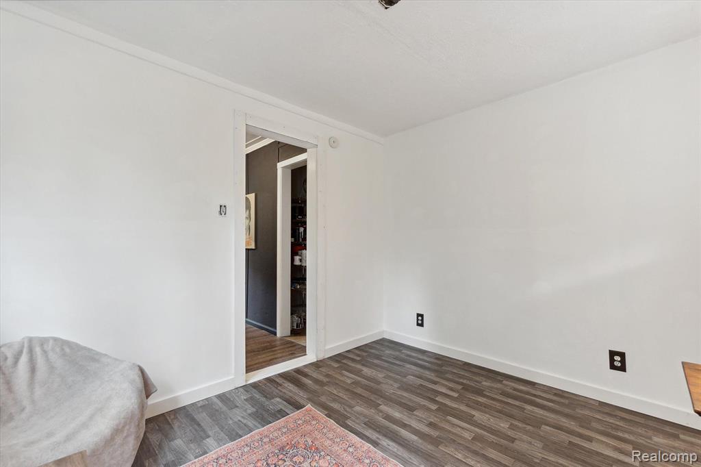 5630 Glen Echo Drive, Howell, MI 48843 — Photo 27