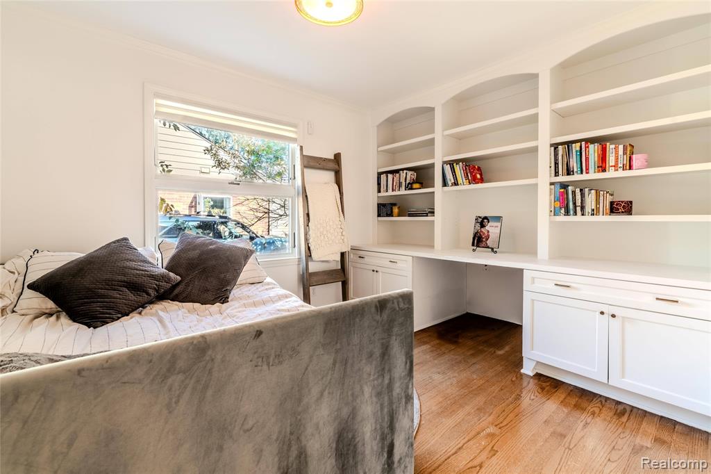 16991 Kirkshire Avenue, Beverly Hills, MI 48025 — Photo 14
