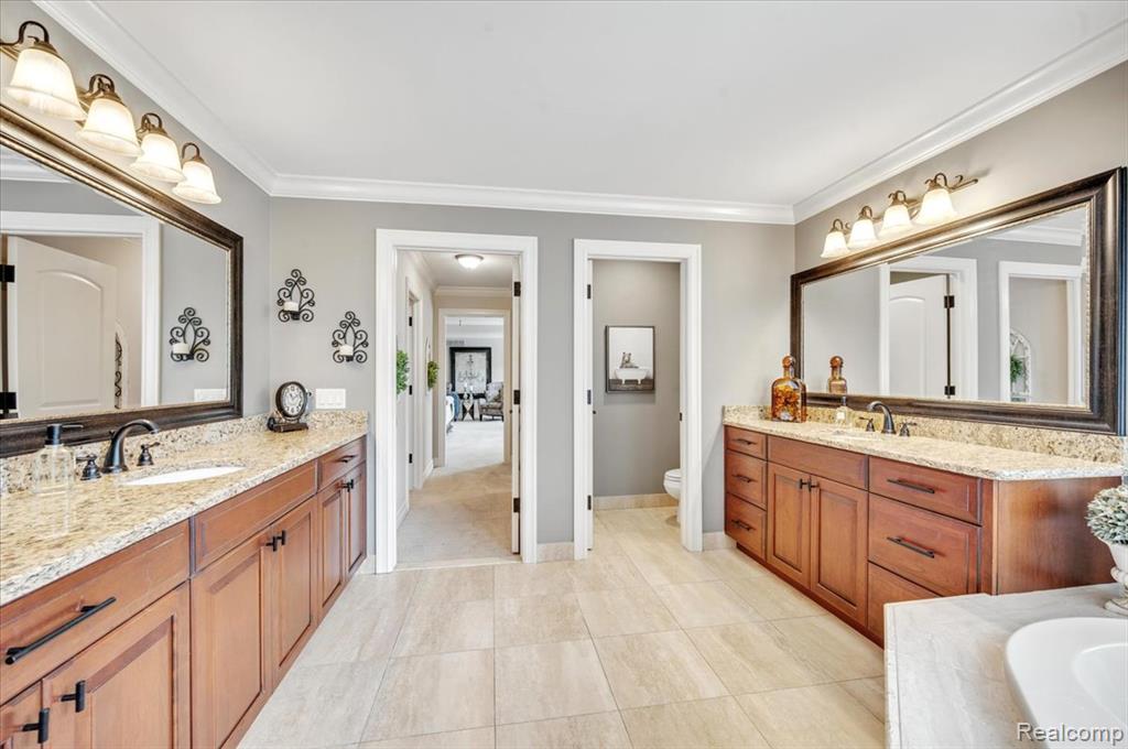 54159 DEER RIDGE Court, Rochester, MI 48307 — Photo 26