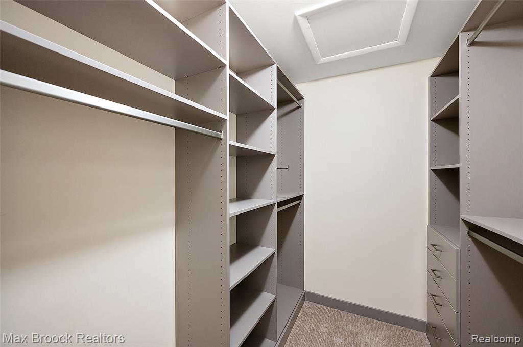5175 Woodlands Drive, Bloomfield Hills, MI 48302 — Photo 19