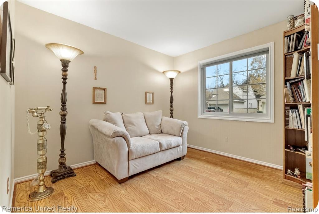746 Red Maple Lane, Wixom, MI 48393 — Photo 5